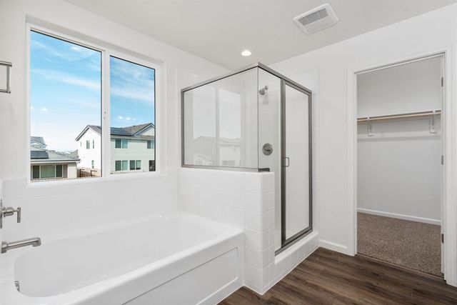 1258 Talus Way S, Madera, CA 93636