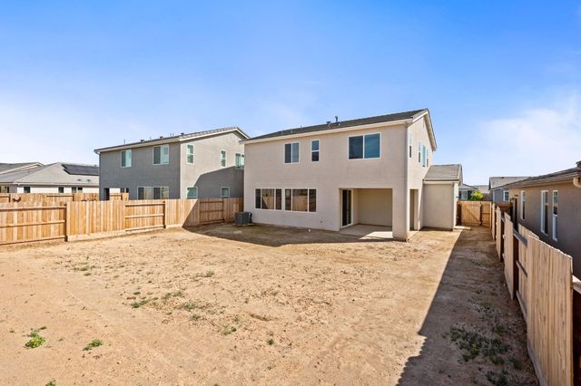 1258 Talus Way S, Madera, CA 93636