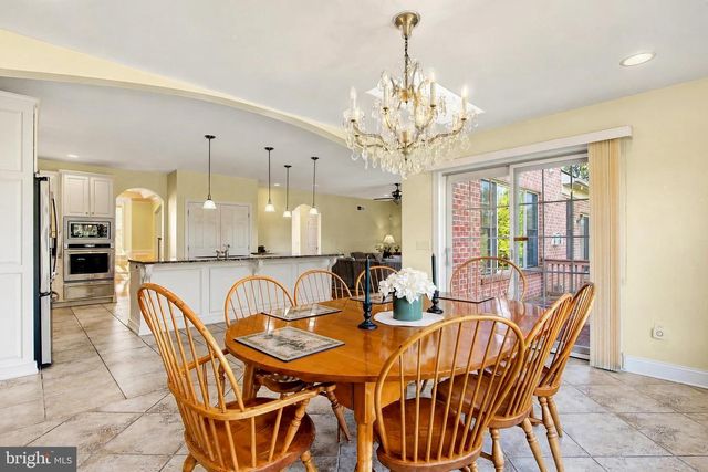 190 HICKORY LN, Hanover, PA 17331