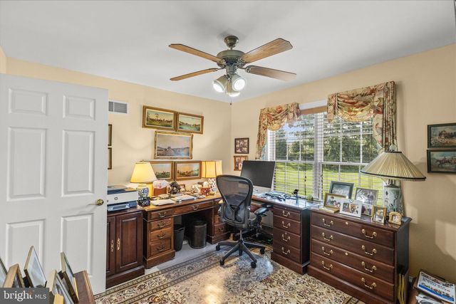 190 HICKORY LN, Hanover, PA 17331