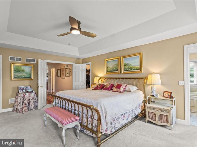 190 HICKORY LN, Hanover, PA 17331