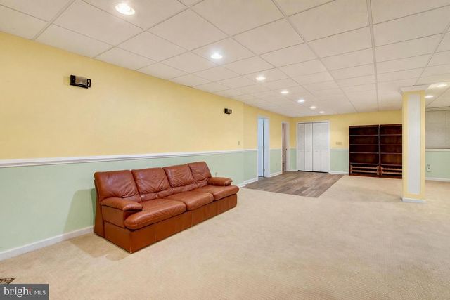 190 HICKORY LN, Hanover, PA 17331