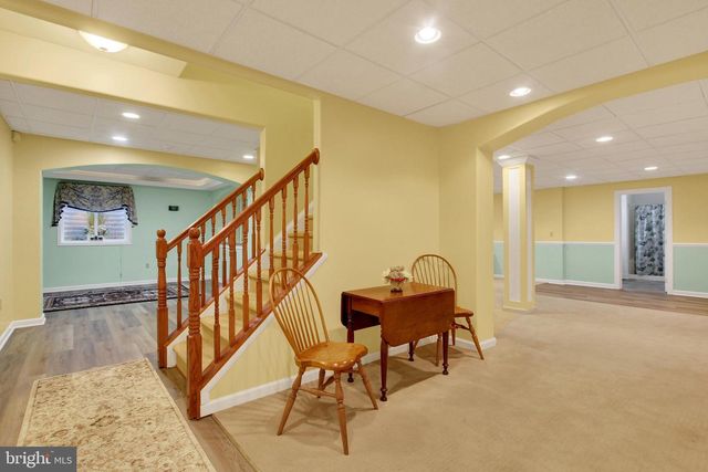 190 HICKORY LN, Hanover, PA 17331