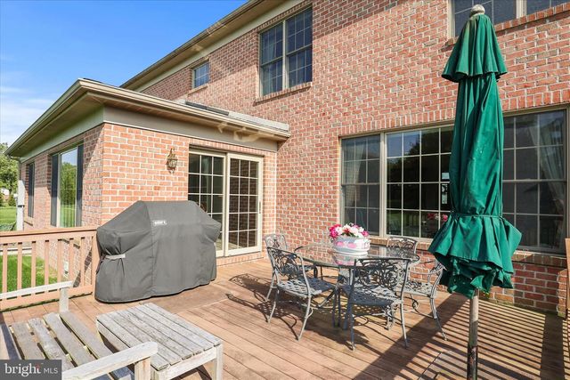190 HICKORY LN, Hanover, PA 17331