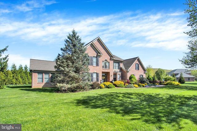 190 HICKORY LN, Hanover, PA 17331