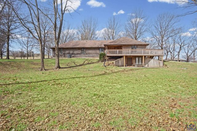 5320 SW Burlingame RD, Topeka, KS 66609