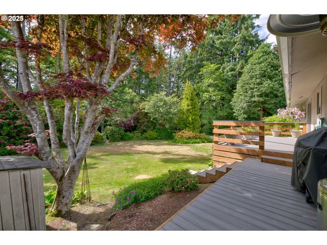 27521 U St, Ocean Park, WA 98640