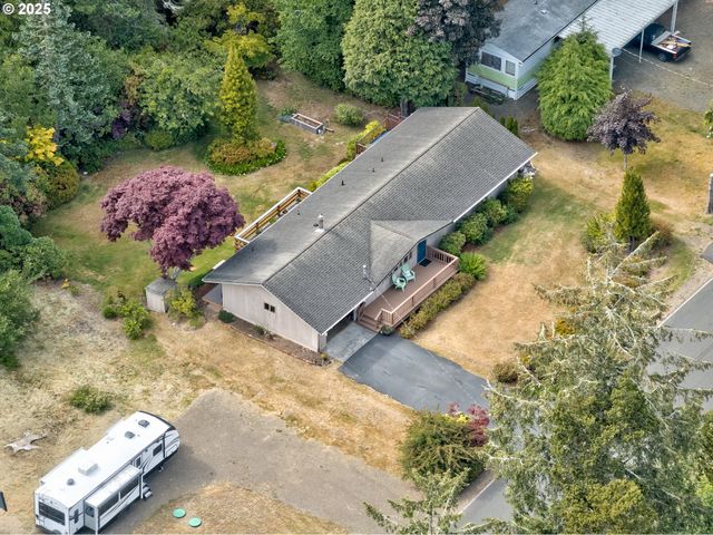 27521 U St, Ocean Park, WA 98640
