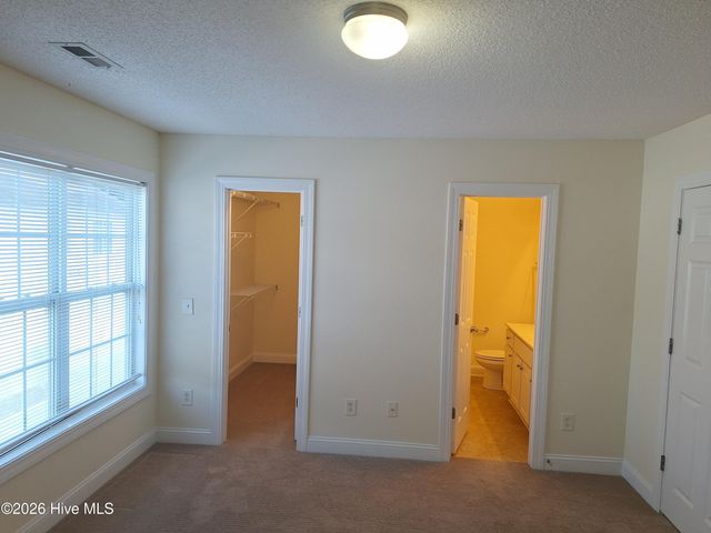 4160 Dudleys Grant Drive D, Winterville, NC 28590