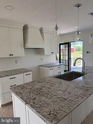 1036 SWEETBRIAR RD, Perkasie, PA 18944