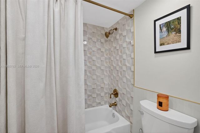 3000 E Sunrise Blvd 14C, Fort Lauderdale, FL 33304