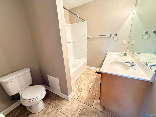 105 Oakwood Meadows Drive A, Madison, AL 35757