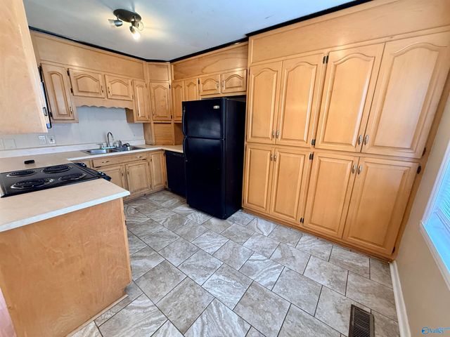 105 Oakwood Meadows Drive A, Madison, AL 35757