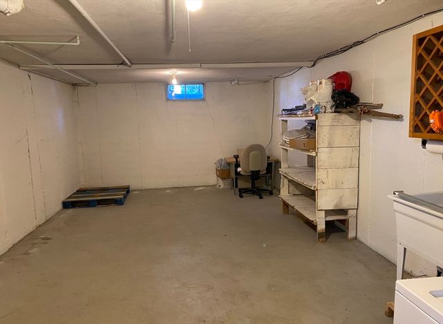 128 Emerson Gardens 128, Lexington, MA 02420