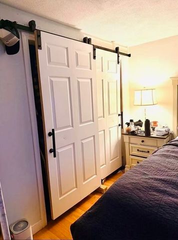 128 Emerson Gardens 128, Lexington, MA 02420