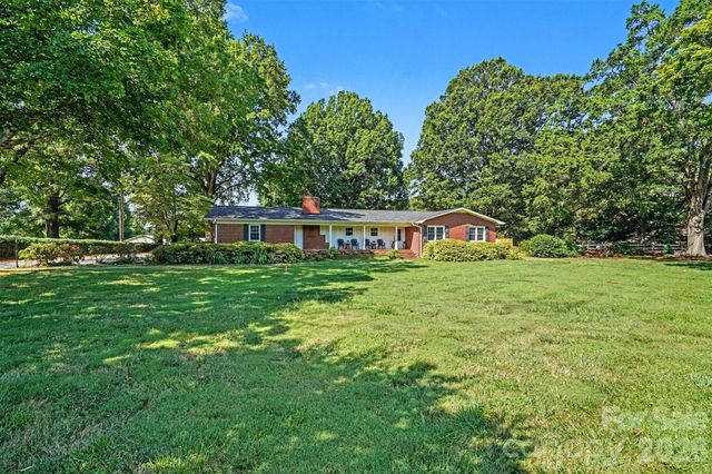 12620 Idlewild Road, Matthews, NC 28105