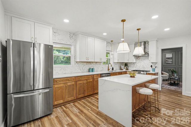 12620 Idlewild Road, Matthews, NC 28105