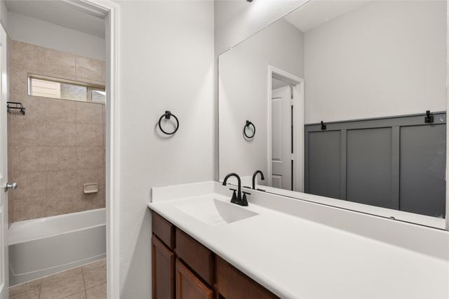 13602 Kodiak Brown Bear Street, Crosby, TX 77532