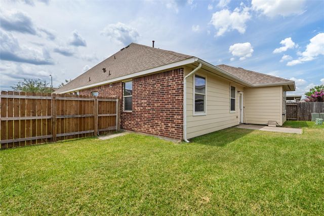 13602 Kodiak Brown Bear Street, Crosby, TX 77532