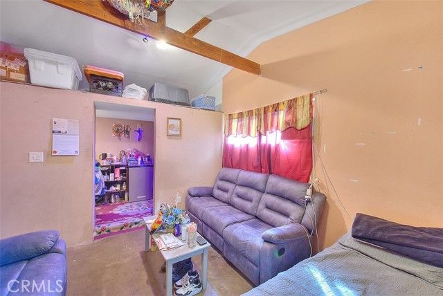 8651 Encinitas, Fontana, CA 92335