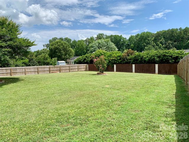 2301 Hunters Way, Monroe, NC 28110