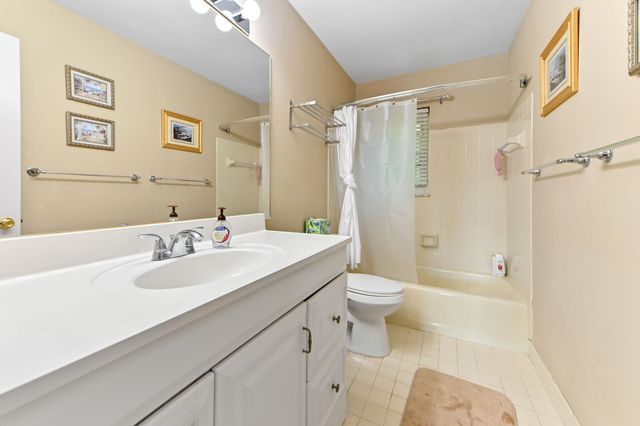 7123 NW 42nd Court, Coral Springs, FL 33065
