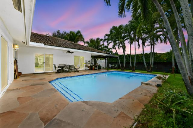 7123 NW 42nd Court, Coral Springs, FL 33065