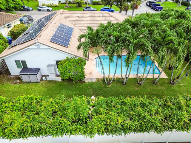 7123 NW 42nd Court, Coral Springs, FL 33065