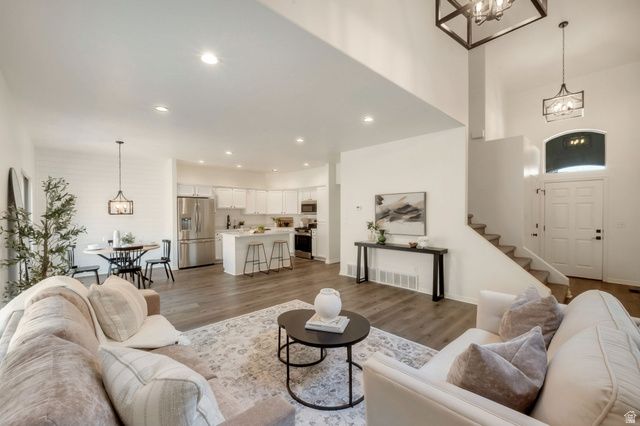 10352 N MORGAN BLVD, Cedar Hills, UT 84062