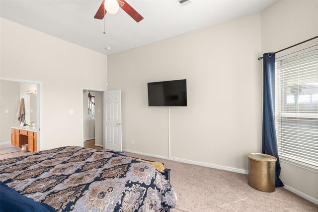 3714 Apple Tree Circle W, La Porte, TX 77571