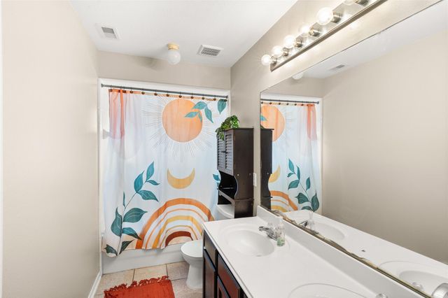 3714 Apple Tree Circle W, La Porte, TX 77571