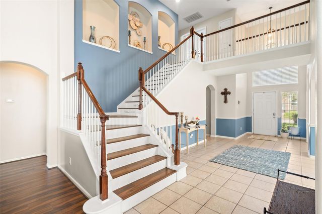 3714 Apple Tree Circle W, La Porte, TX 77571