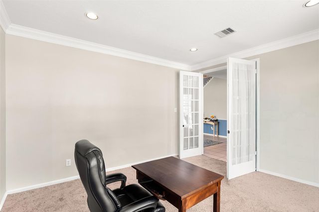 3714 Apple Tree Circle W, La Porte, TX 77571