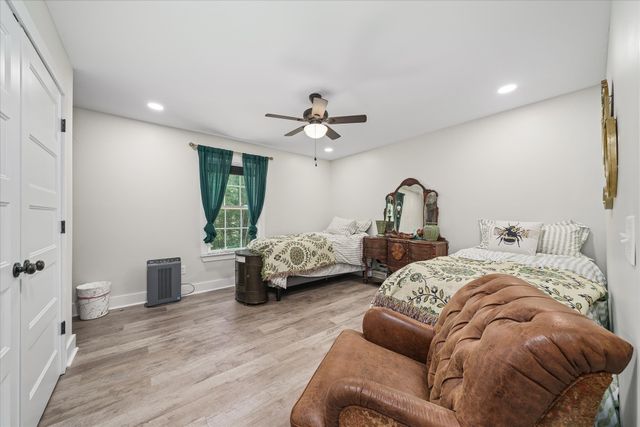 360 Hickory Ln, Sparta, TN 38583