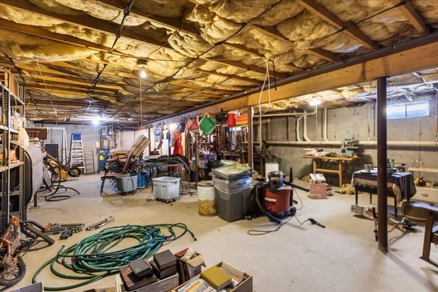 69 Abells Rd, Yarmouth, MA 02673