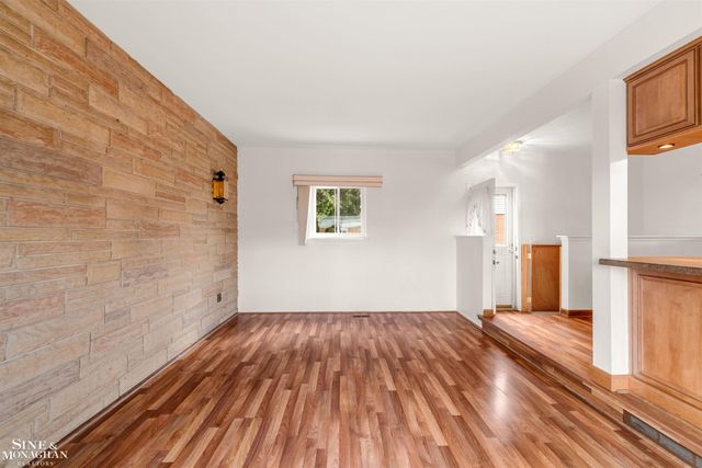 34138 Beaconsfield Street, Clinton Township, MI 48035