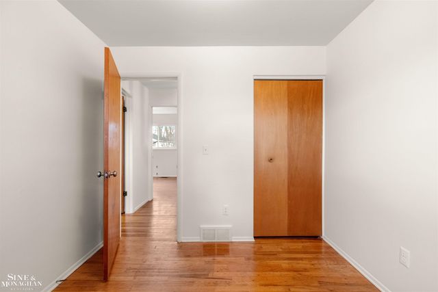 34138 Beaconsfield Street, Clinton Township, MI 48035