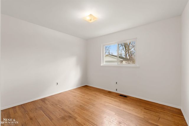 34138 Beaconsfield Street, Clinton Township, MI 48035