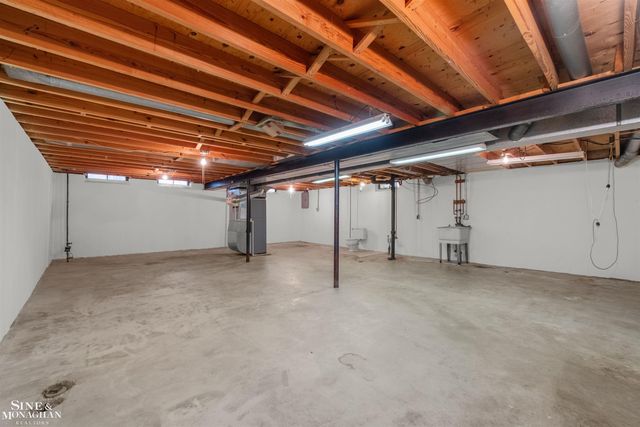 34138 Beaconsfield Street, Clinton Township, MI 48035