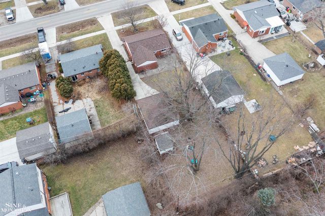 34138 Beaconsfield Street, Clinton Township, MI 48035