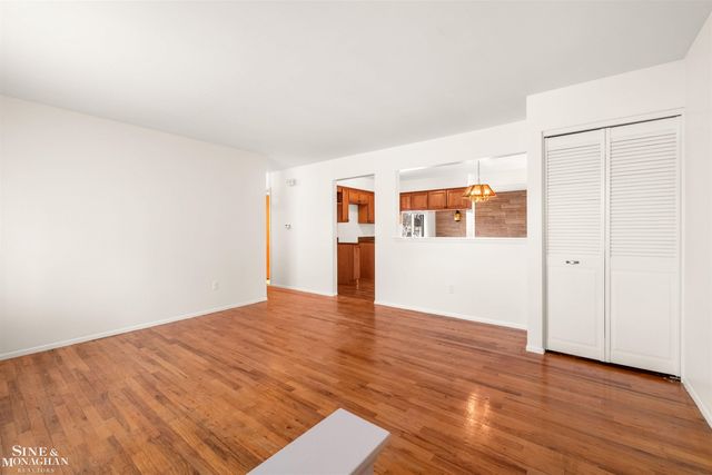 34138 Beaconsfield Street, Clinton Township, MI 48035