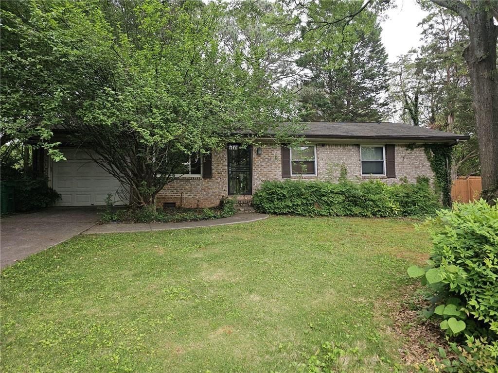 1517 Colony East Circle, Stone Mountain, GA 30083