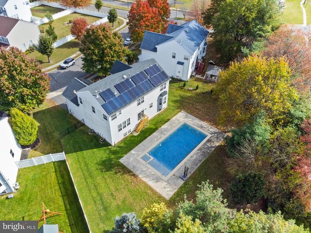 3 JASPER DR, Columbus, NJ 08022