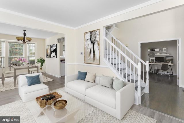 3 JASPER DR, Columbus, NJ 08022