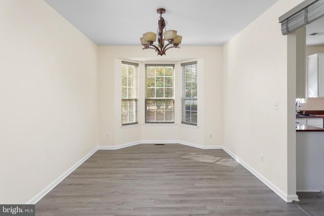 3 JASPER DR, Columbus, NJ 08022