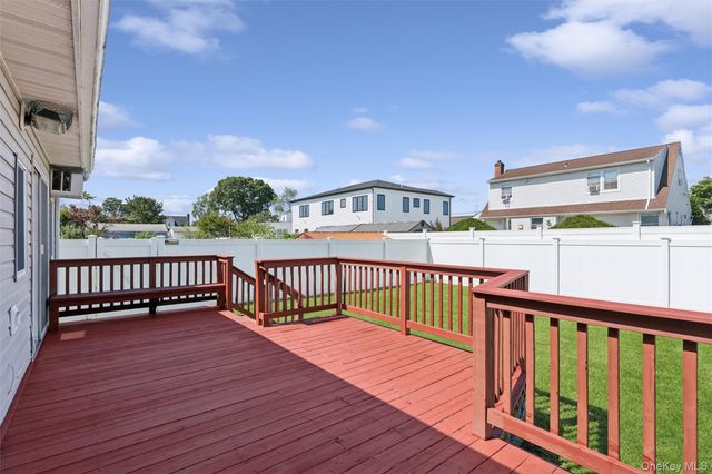 1016 Washington Avenue, Westbury, NY 11590
