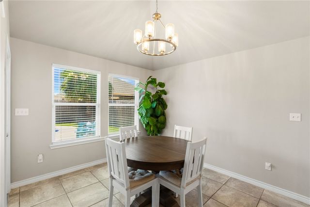 2201 Spoonbill Dr, Corpus Christi, TX 78414