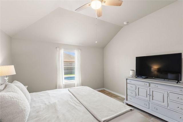 2201 Spoonbill Dr, Corpus Christi, TX 78414
