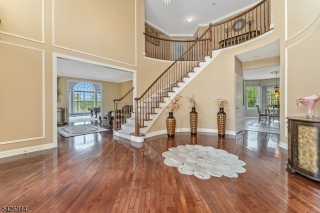 22 Patrick Henry Pl, Raritan Twp., NJ 08551