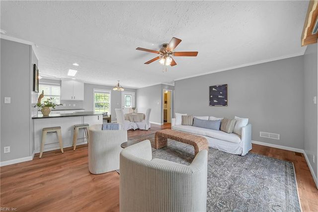 8029 Pinetta RD, Gloucester, VA 23061